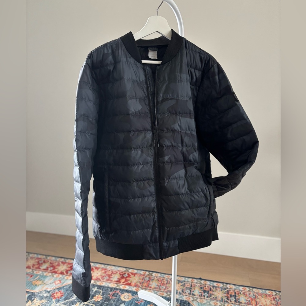 Men’s Lole Bomber-Style Jacket with Camo Print